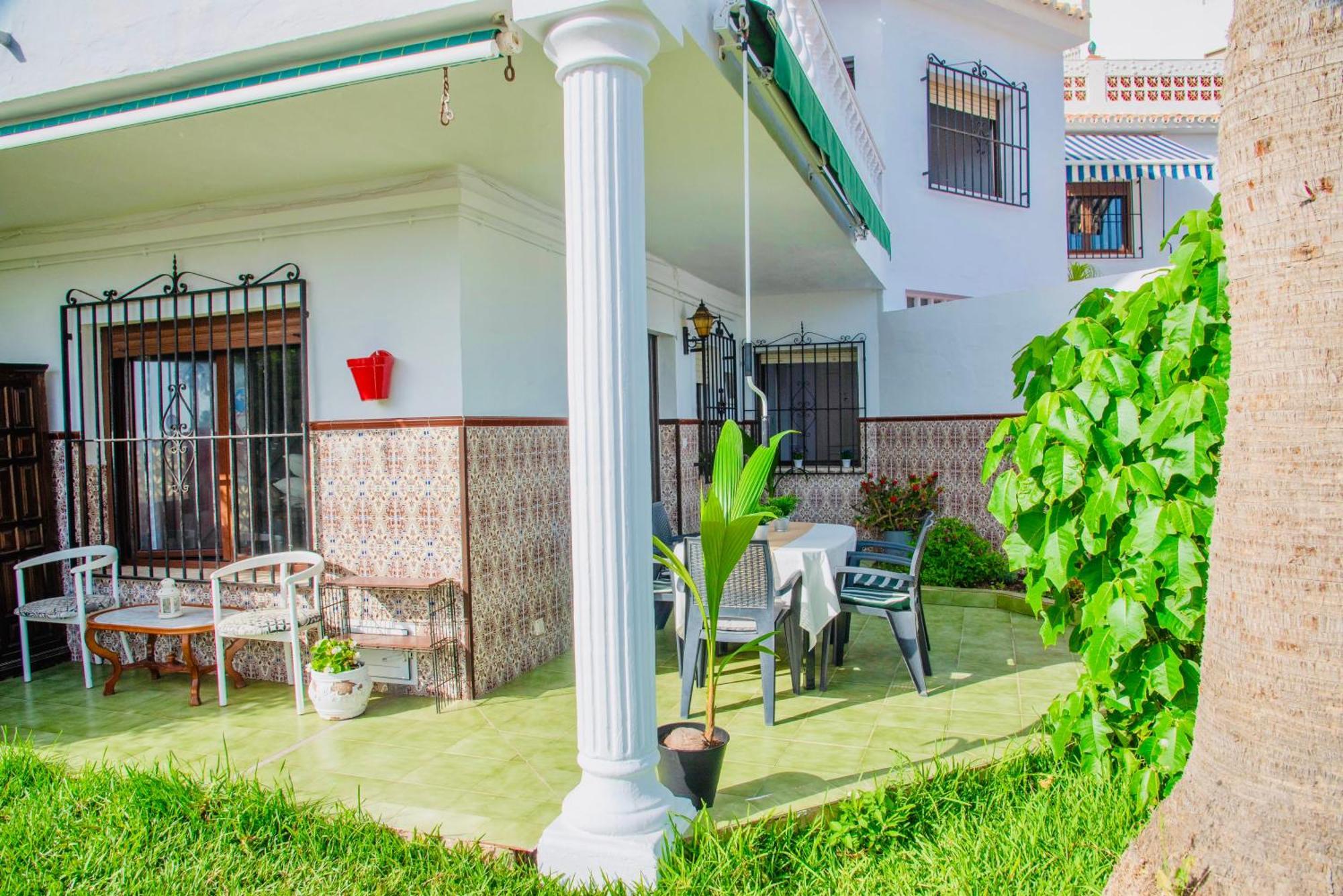 Villa Torrecilla En El Centro De Nerja - South Costa Exterior foto